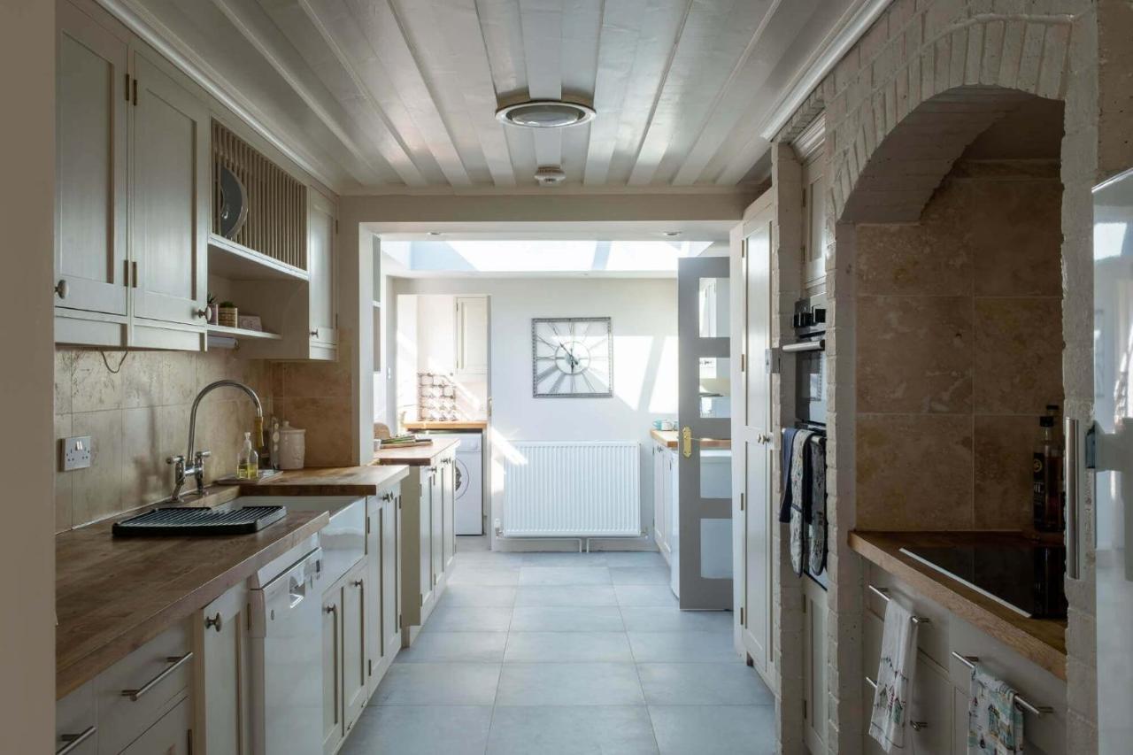 Needles Point Villa มิลฟอร์ดออนซี ภายนอก รูปภาพ